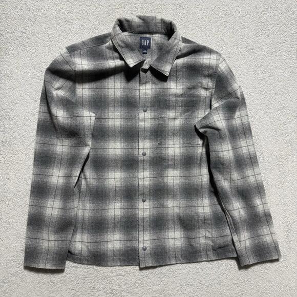 GAP Plaid Flannel Shirt Gray Black Button Down Casual Soft Cotton Workwear L Men - Picture 1 of 5